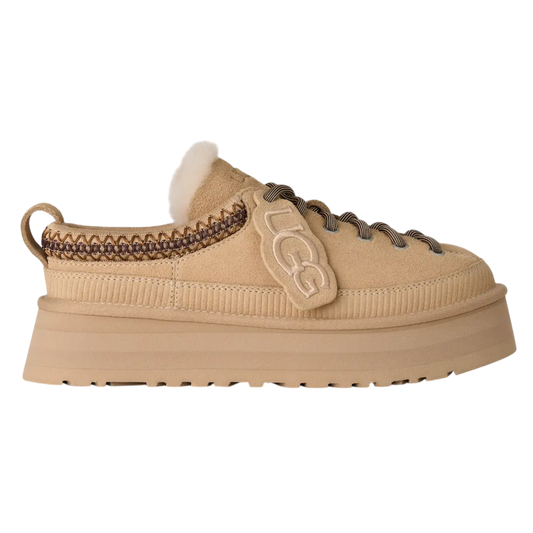 UGG Women's Heritage Lace-Up - Sand
