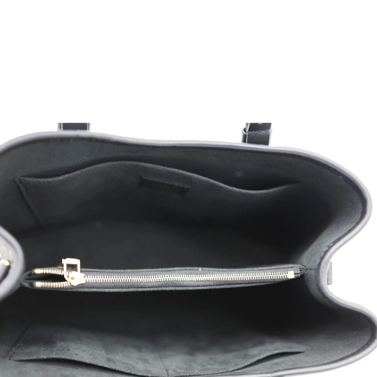 Louis Vuitton Montaigne BB in Empreinte leather (Noir).